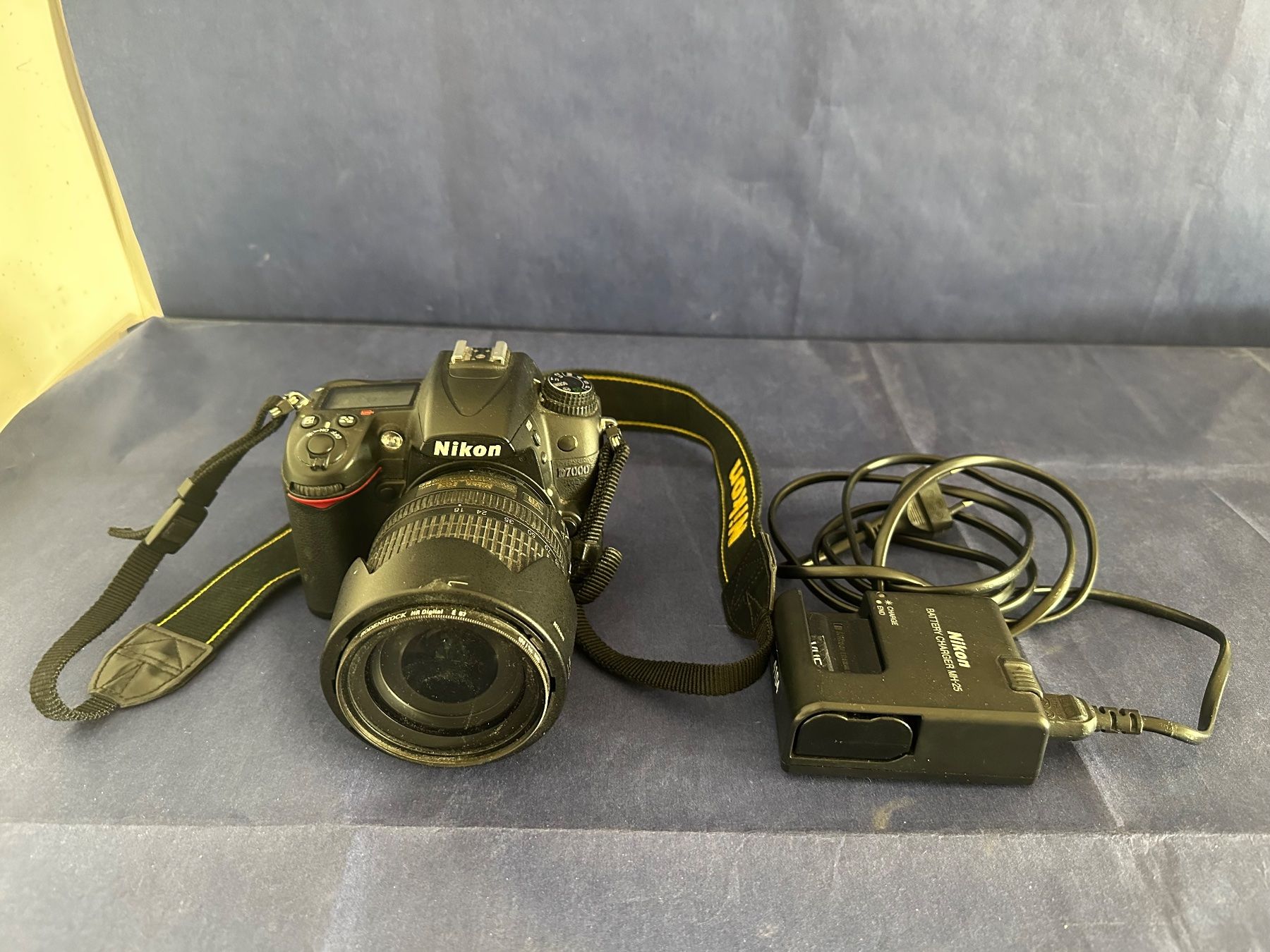 Nikon Kamera: Nikon D7000 Spiegelreflexkamera mit Objektiv – Gebraucht aus Liestal von FuV01