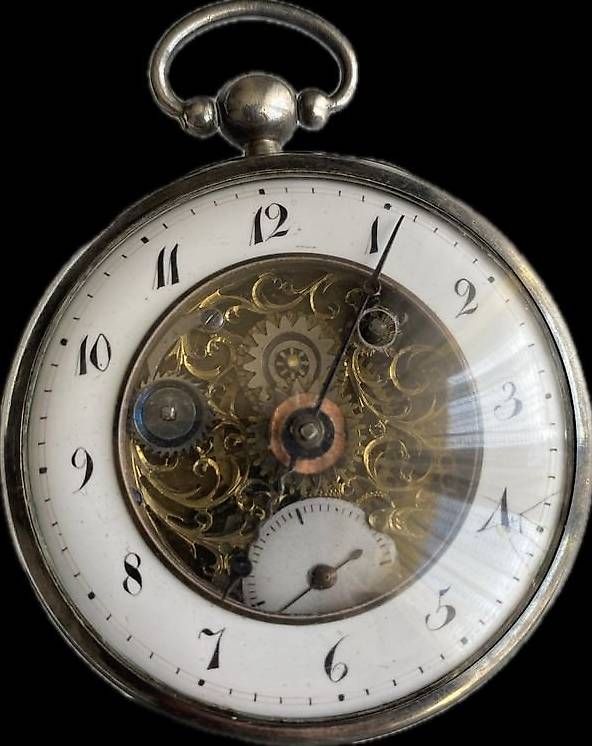 Uhren: Skelett - Uhr – Gebraucht aus Ettenhausen TG von regenbogen300 3