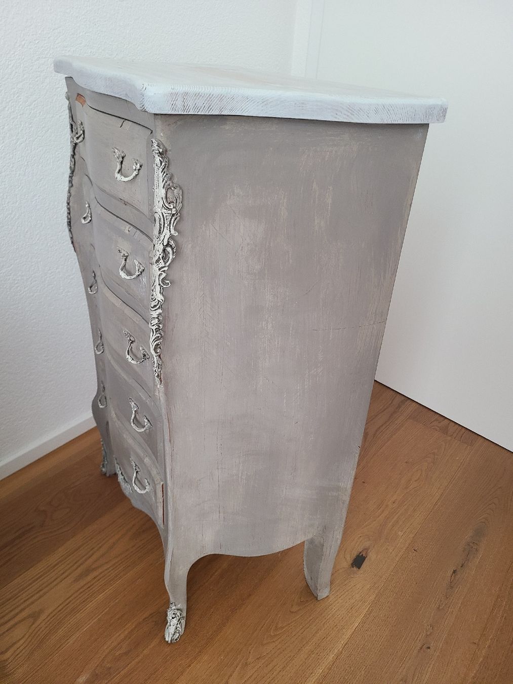 Commodes: Kommode shabby chic/alt? – D'occasion à Bäriswil BE par patnaas7 2