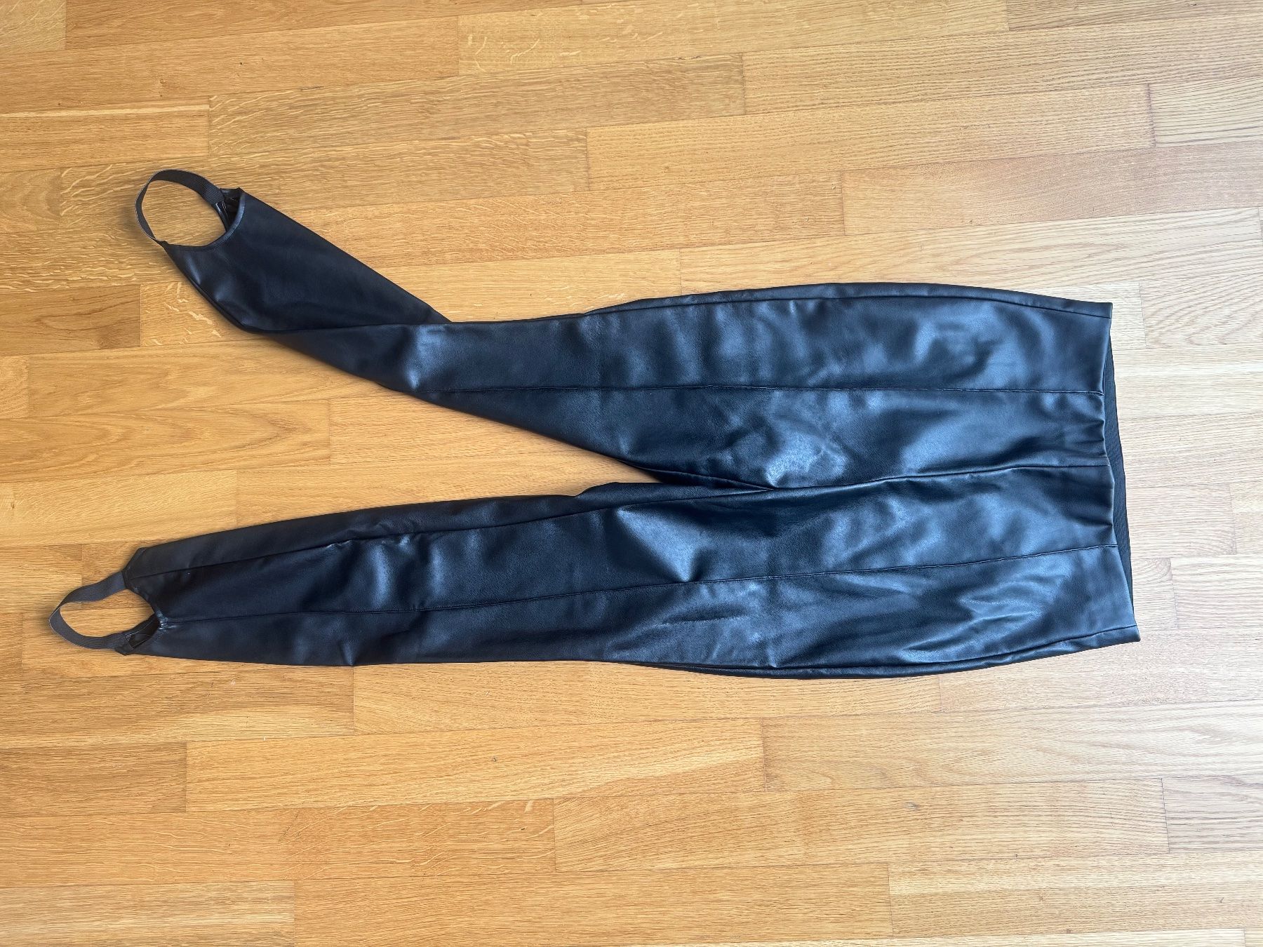 Pantaloni: Hose, Bluse, Body - 3 Stück – Usato da Sennwald venduto da hosszidavid 6
