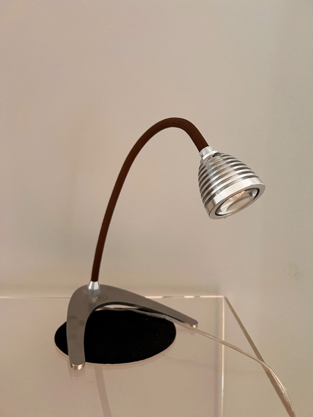 Lampen: Less n more Tisch / Leseleuchte Athene – Neu (gemäss Beschreibung) aus Bern von arttesa 2