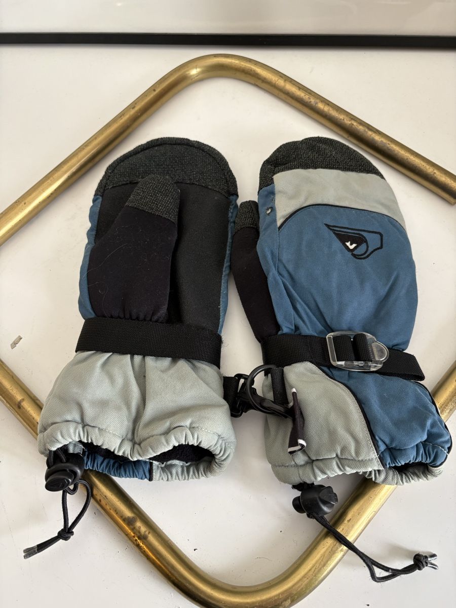 Quiksilver Handschuhe & Handstulpen: Gants de ski QuickSilver – Gebraucht aus Neuchâtel von sharposneaks