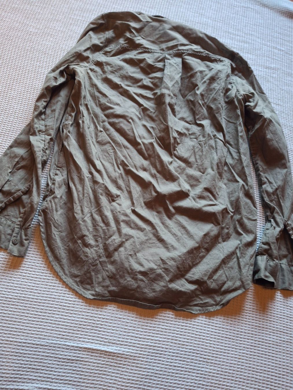 Camicette: Chemise longues manches taille 32 vert olive – Usato da Villiers venduto da san_jn5w 2