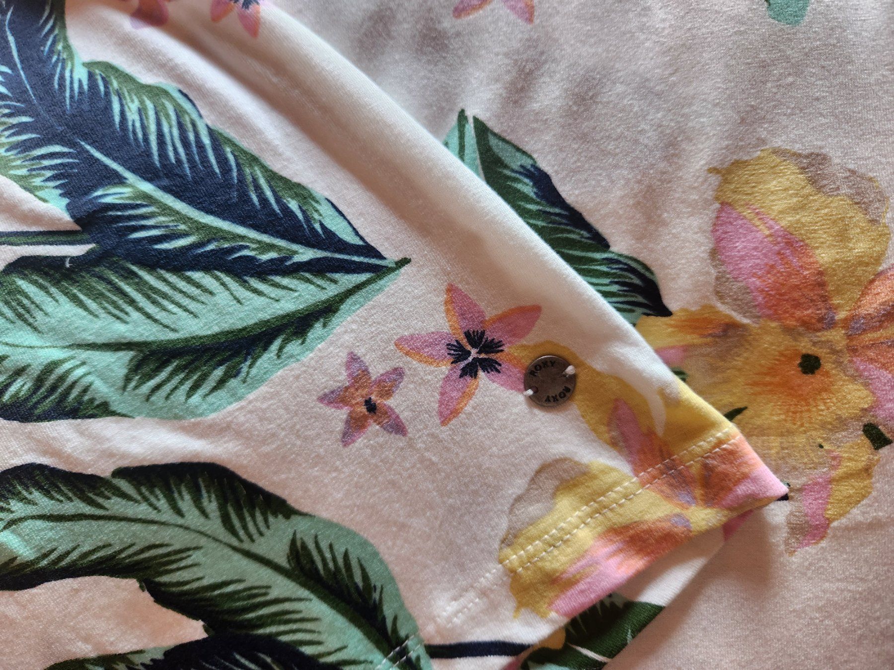 Roxy Kleider: Robe Roxy imprimé tropical blanc taille S new – Neu (gemäss Beschreibung) aus Neuchâtel von Virg30 5