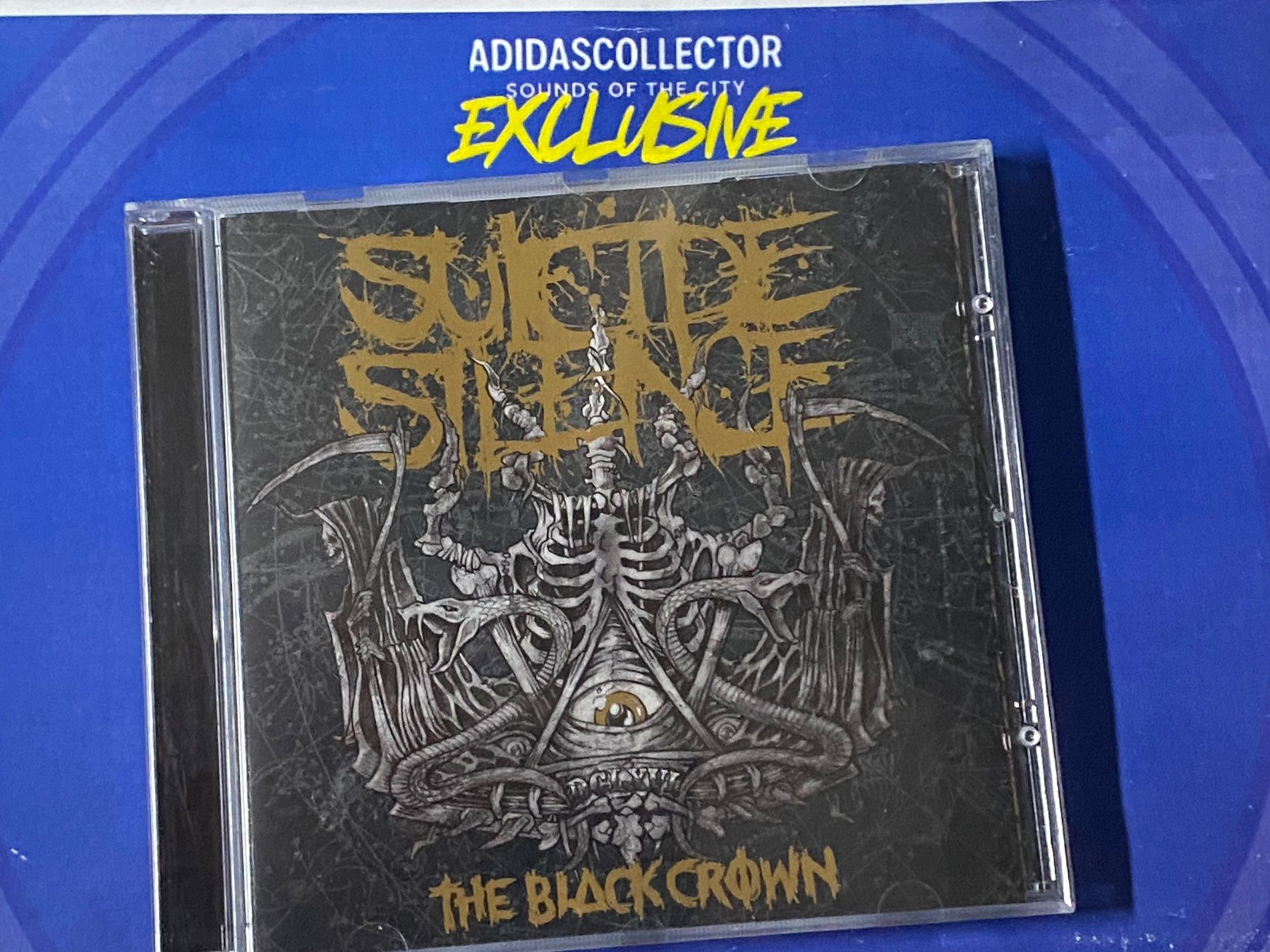 CD: Suicide Silence – Usato da Muri b. Bern venduto da AdidasCollector