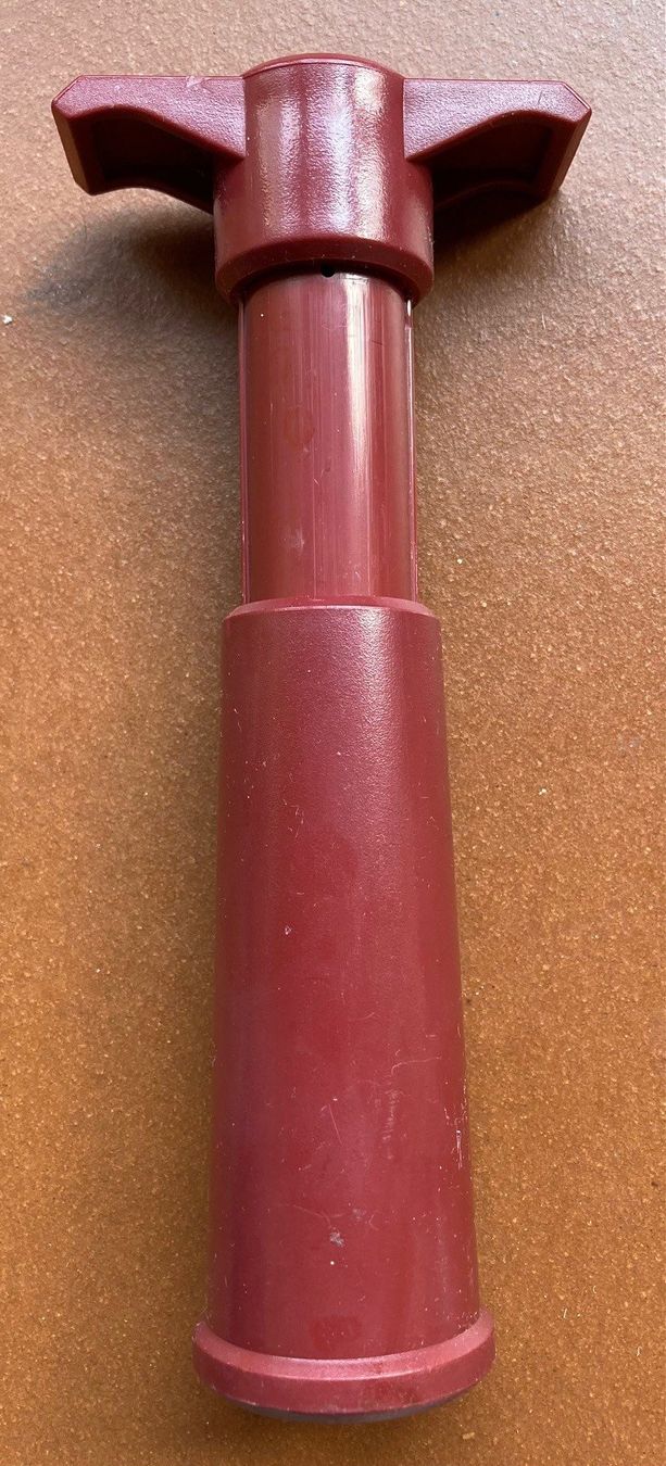 Vacu Vin Elettrodomestici da cucina: Vacu Vin - Wein Vakumierer – Usato da Orselina venduto da Vrenegonde 1