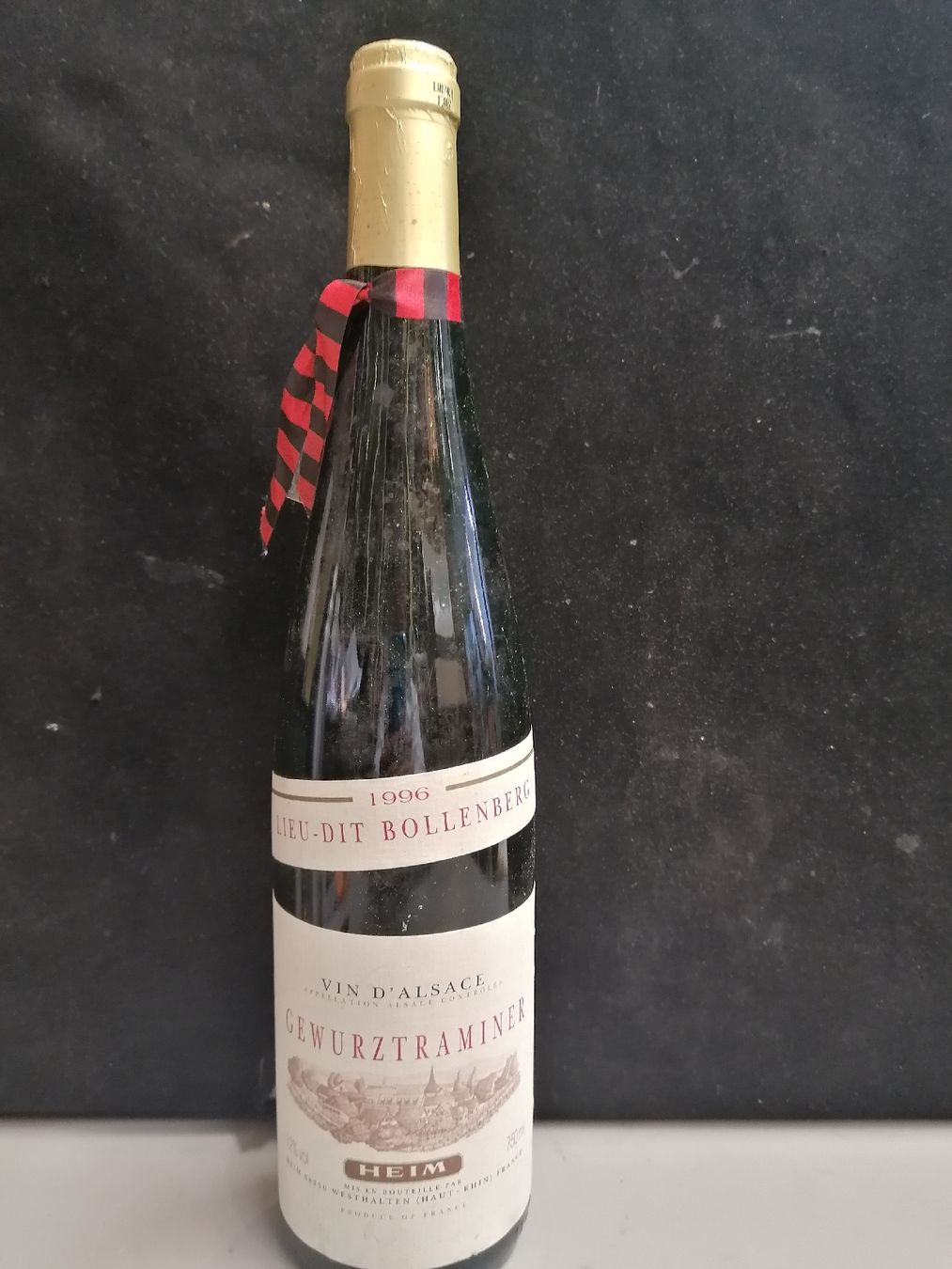 Wein: GEWURZTRAMINER VIN D'ALSACE 1996 – Neu (gemäss Beschreibung) aus Genève von Leboucheoreilles