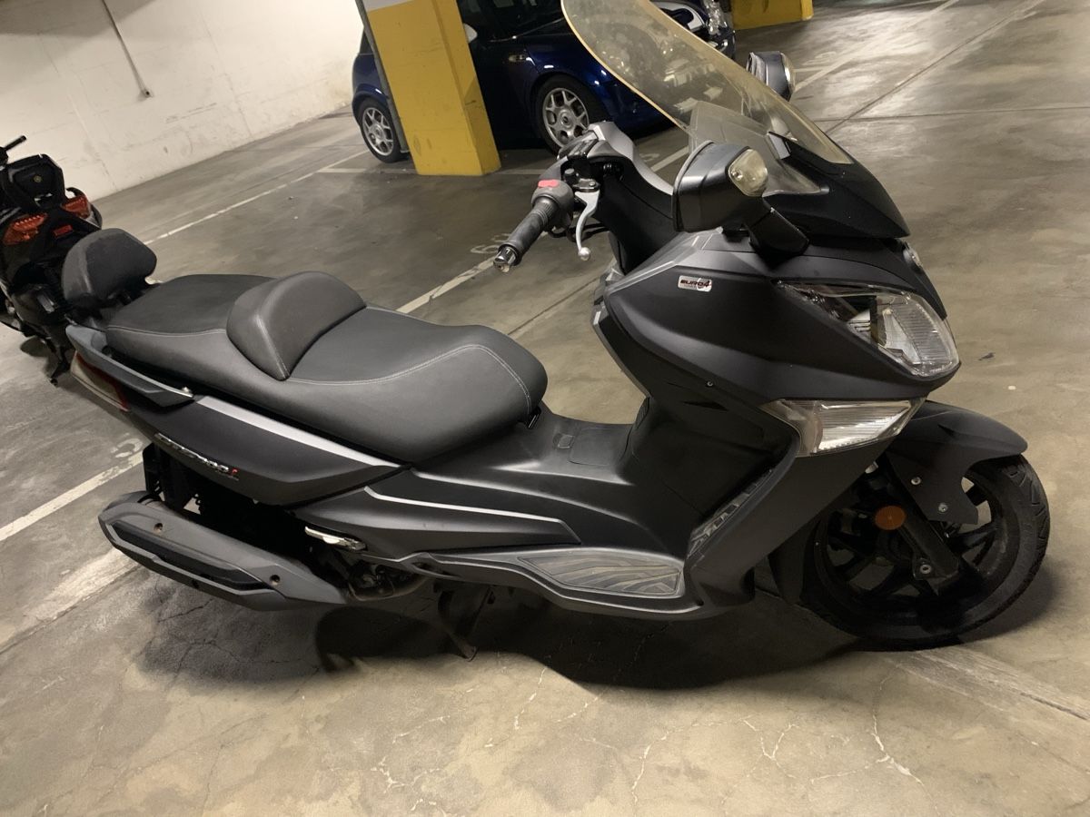 Sym Scooters: Sym gts 300 – Gebraucht aus Lugano von Kawasaki.z1000