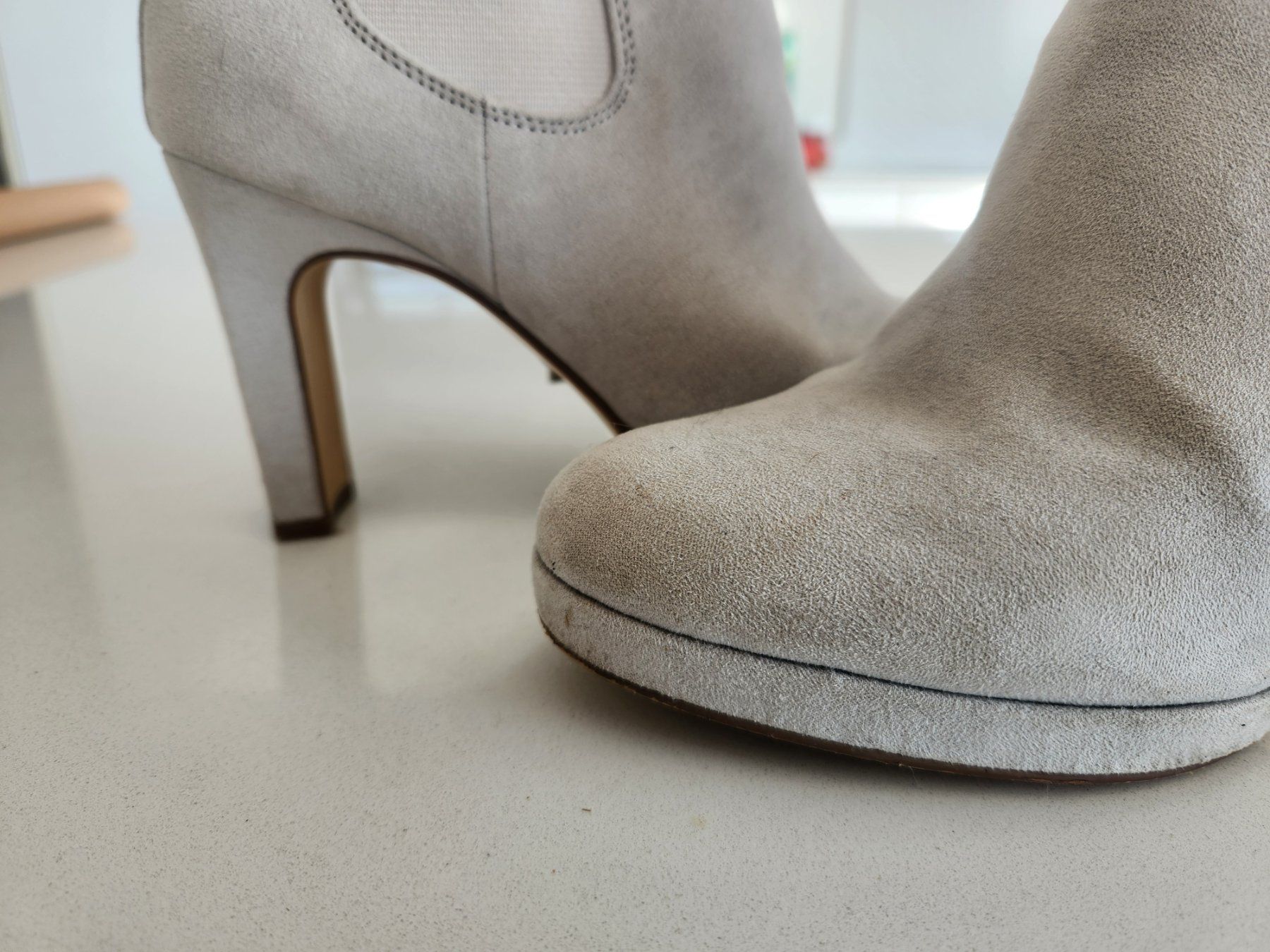 Scarpe da donna: 2 paar graue Schuhe Grösse 36 – Usato da Tuggen venduto da Restposten_secondh 3