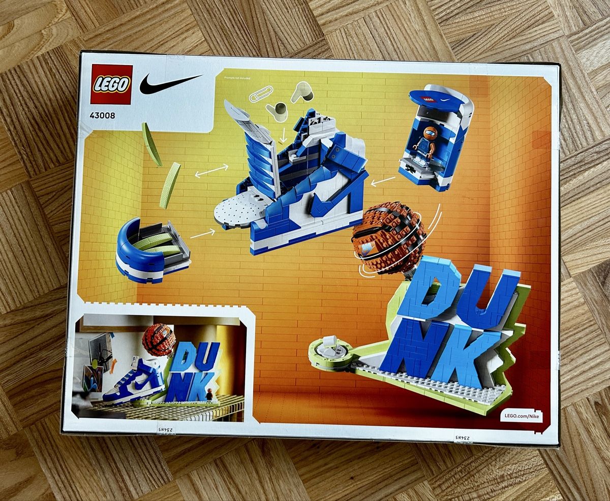 Lego Kit di costruzioni: LEGO  NIKE DUNK  Basketball  43008 – Nuovo e nell'imballaggio originale da Bern venduto da jonathanconconi 1