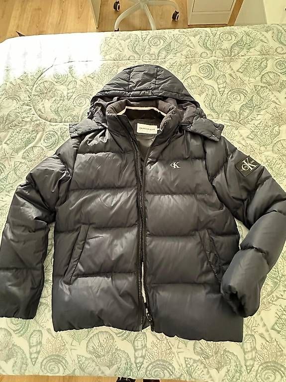 Giacche: Daunenjacke Calvin Klein – Usato da Kloten venduto da cos_khp9
