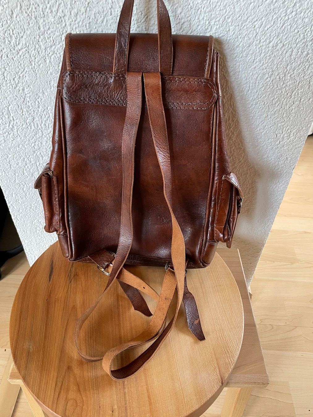 Zaini: Toller Rucksack aus Leder mit Textil eingearbeitet – Usato da Köniz venduto da kupu-kupu 3