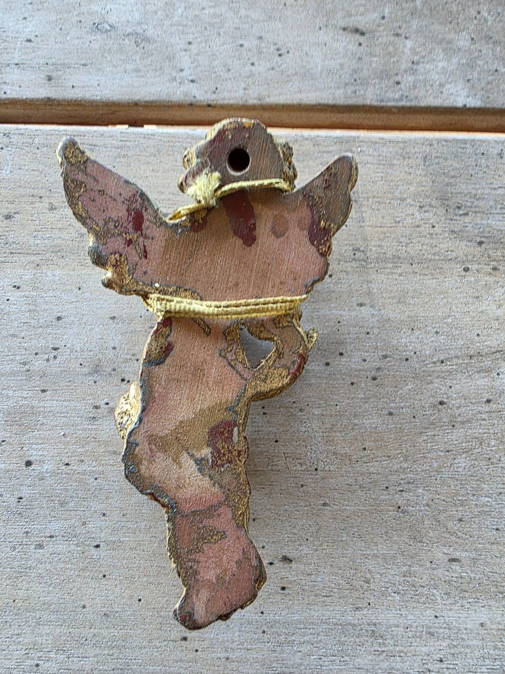 Statuette: Engel Figur Putte Gold Holz – Usato da Walterswil BE venduto da Lonitti 2
