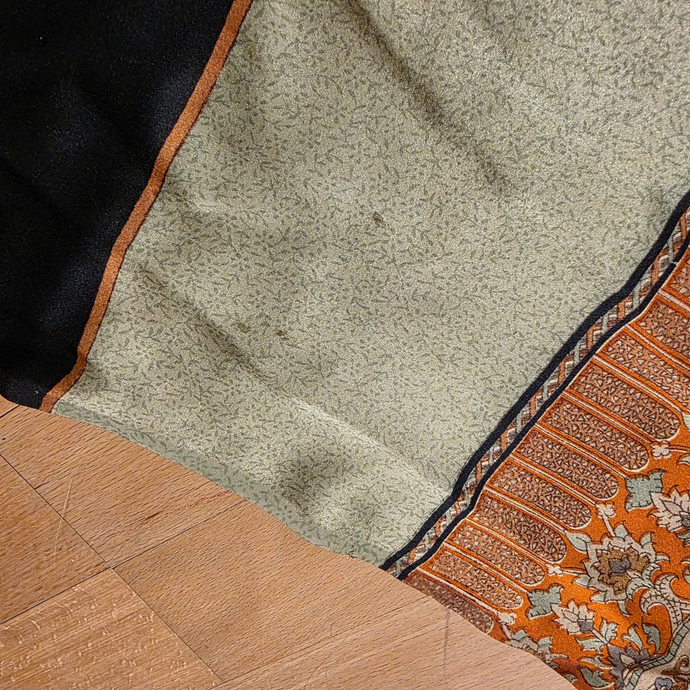 Foulards, Tücher & Schals: Handgefertigter Seidenschal – Gebraucht aus Wald ZH von CapLux 8
