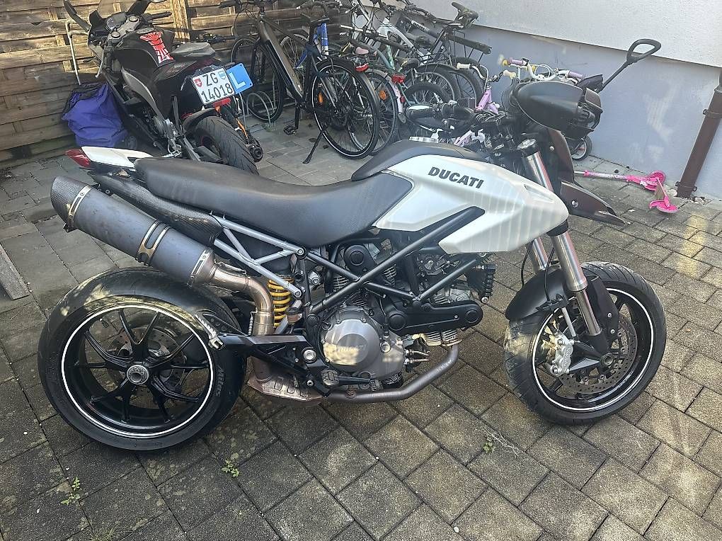 Ducati Strasse: Ducati Hypermotard 796 – Gebraucht aus Cham von Alexelsener 3
