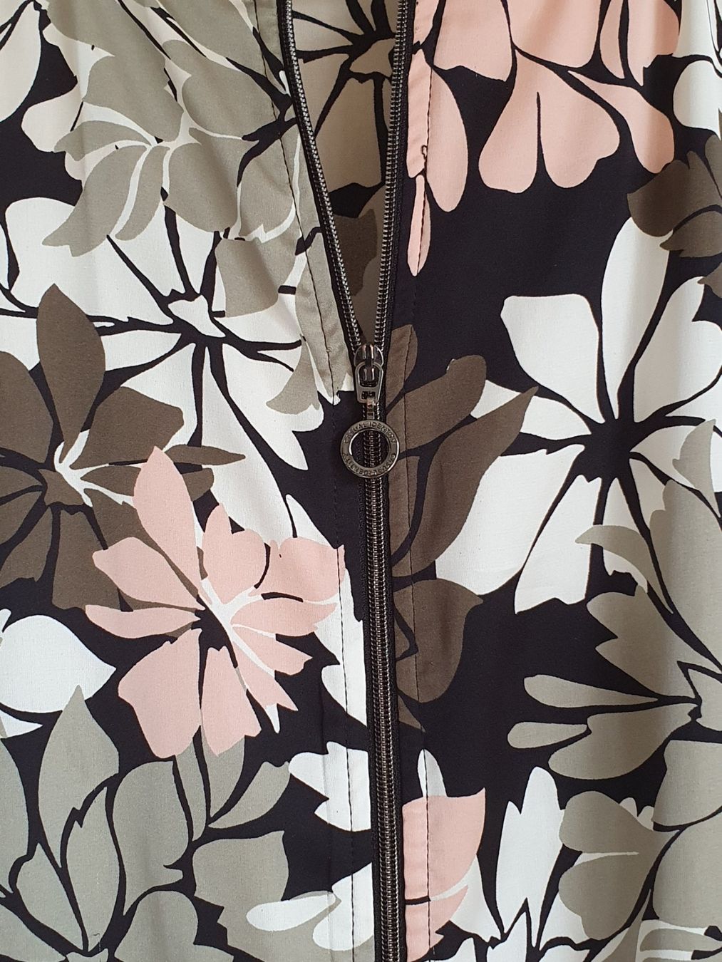 Comma Giacche: Veste bomber marque comma, taille 34 – Usato da Courroux venduto da sv235 3