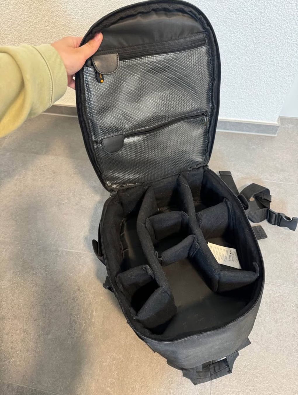 Zaini: Rucksack für Kamera – Usato da Rorbas venduto da ang_y8bv 2