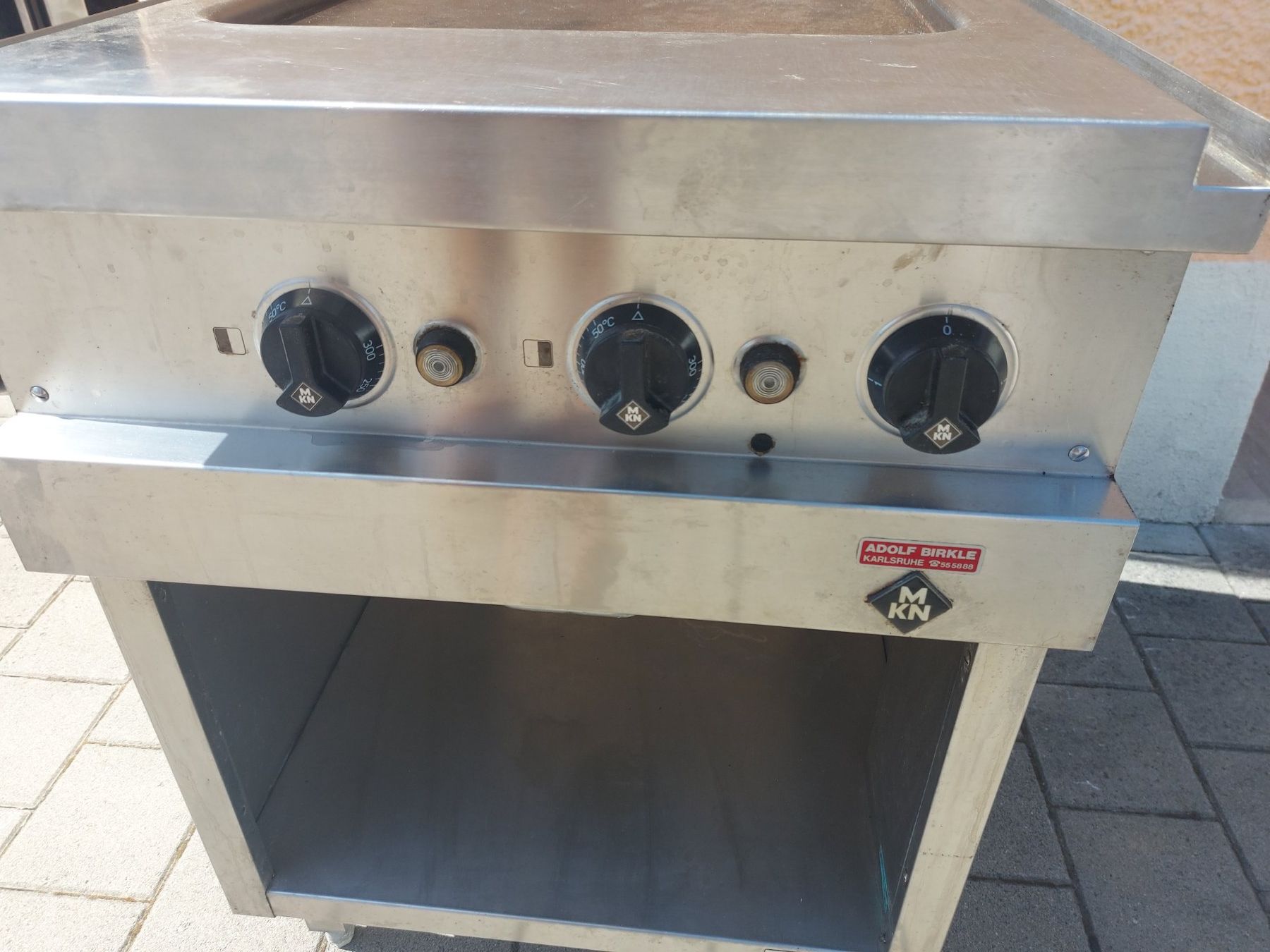 Griglie: Griddleplatte; Grillplatte; Bratplatte Gastro 400Volt – Usato da Rheinau venduto da profitronic.shop 1