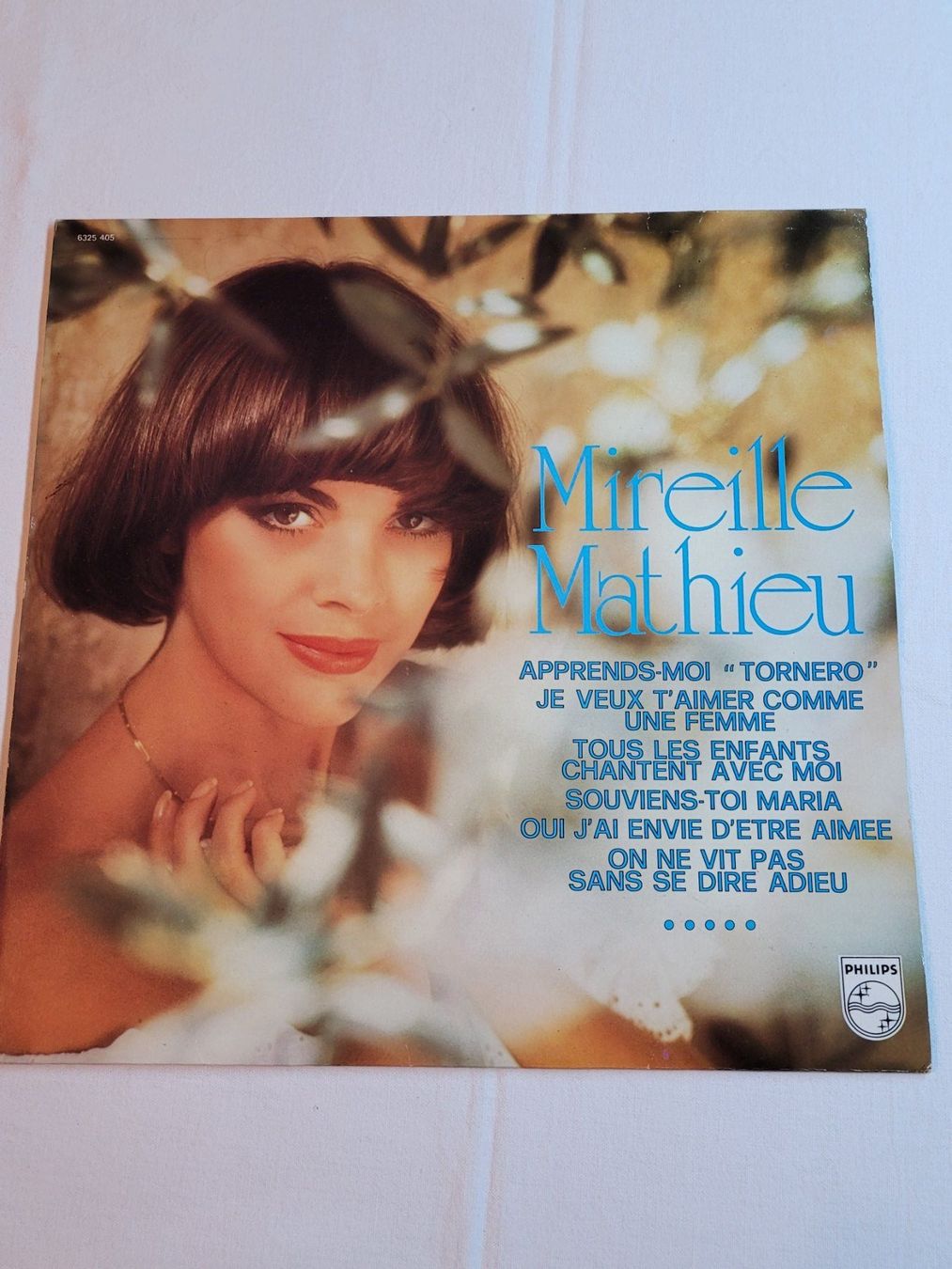 Dischi in vinile: Vinyle Mireille Mathieu "Apprends-moi" 33t – Usato da La Chaux-de-Fonds venduto da reu_kx5l