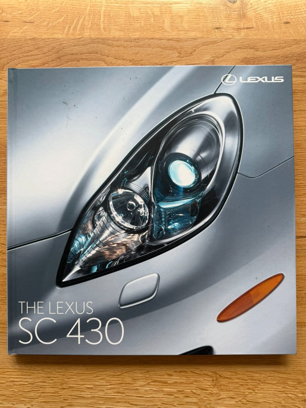 Bücher: Lexus SC 430 – Gebraucht aus Tübach von BonnevilleMotors