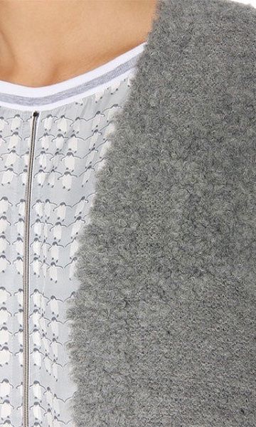 Marc Cain Giacche: MARC CAIN Strickjacke mit Strukturmuster – Nuovo (secondo la descrizione) da Buchs-ZH venduto da Frauenkleidermarkt 3