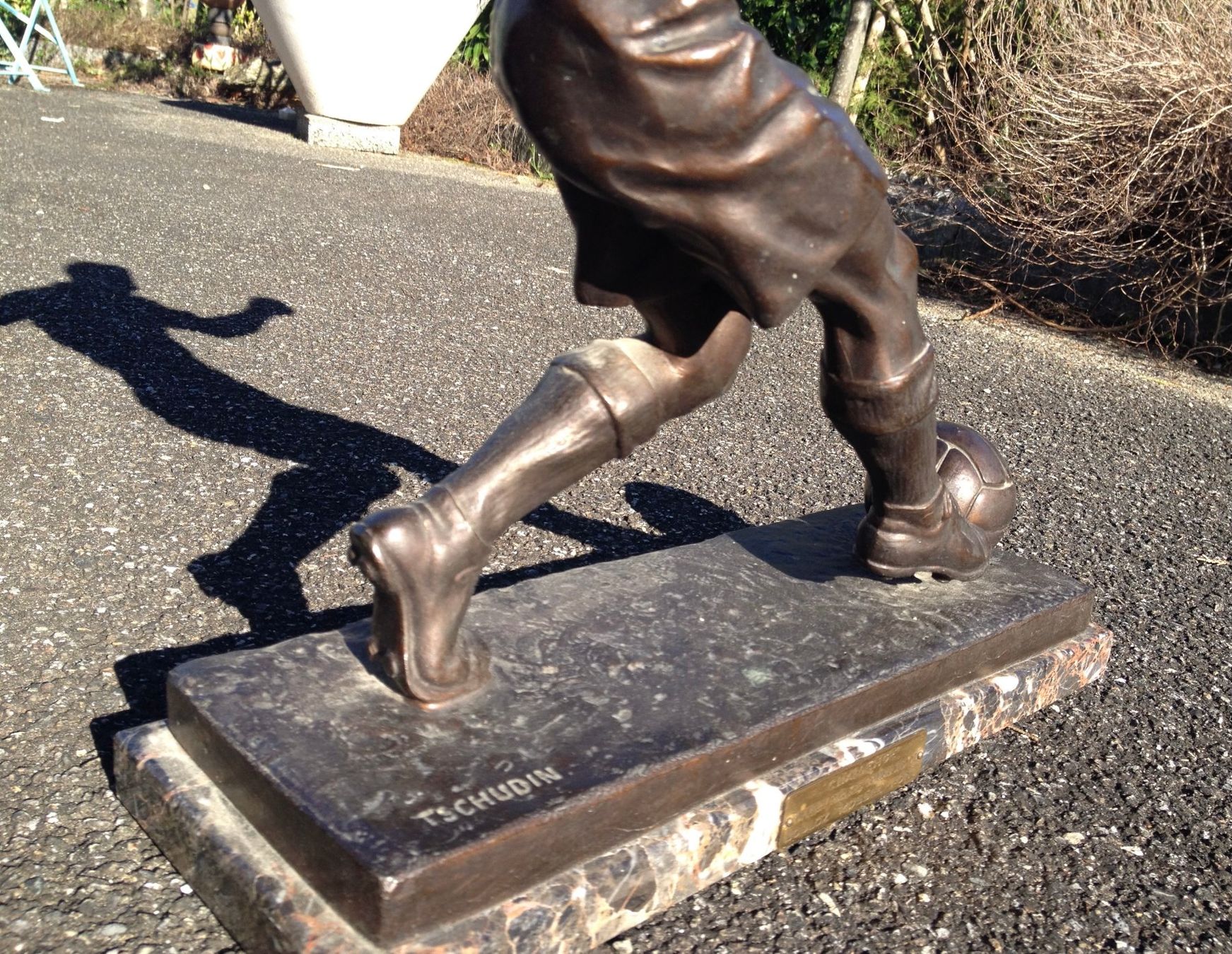 Sculture & Statue: scuplture Foot Raymond Tschudin – Usato da Vuiteboeuf venduto da broticaire 2