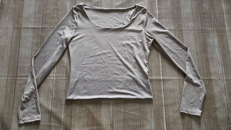 🆕️ Longsleeve cropped - L - Taupe 4️⃣