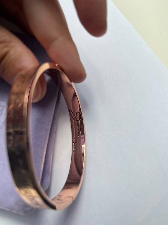 Armbänder & -reifen: Disney rosegoldenes Armband – Gebraucht aus Mörschwil von nvcmi 3