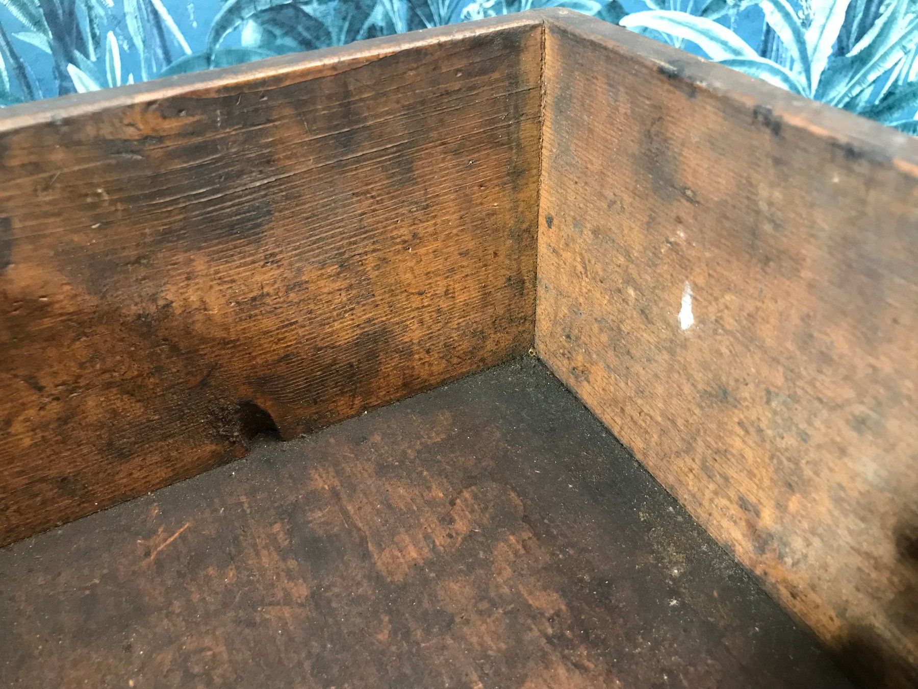Casse di trasporto: Tolle antike Holzkiste, mit Schildhalter – Usato da Laufenburg venduto da industrial-silence 5