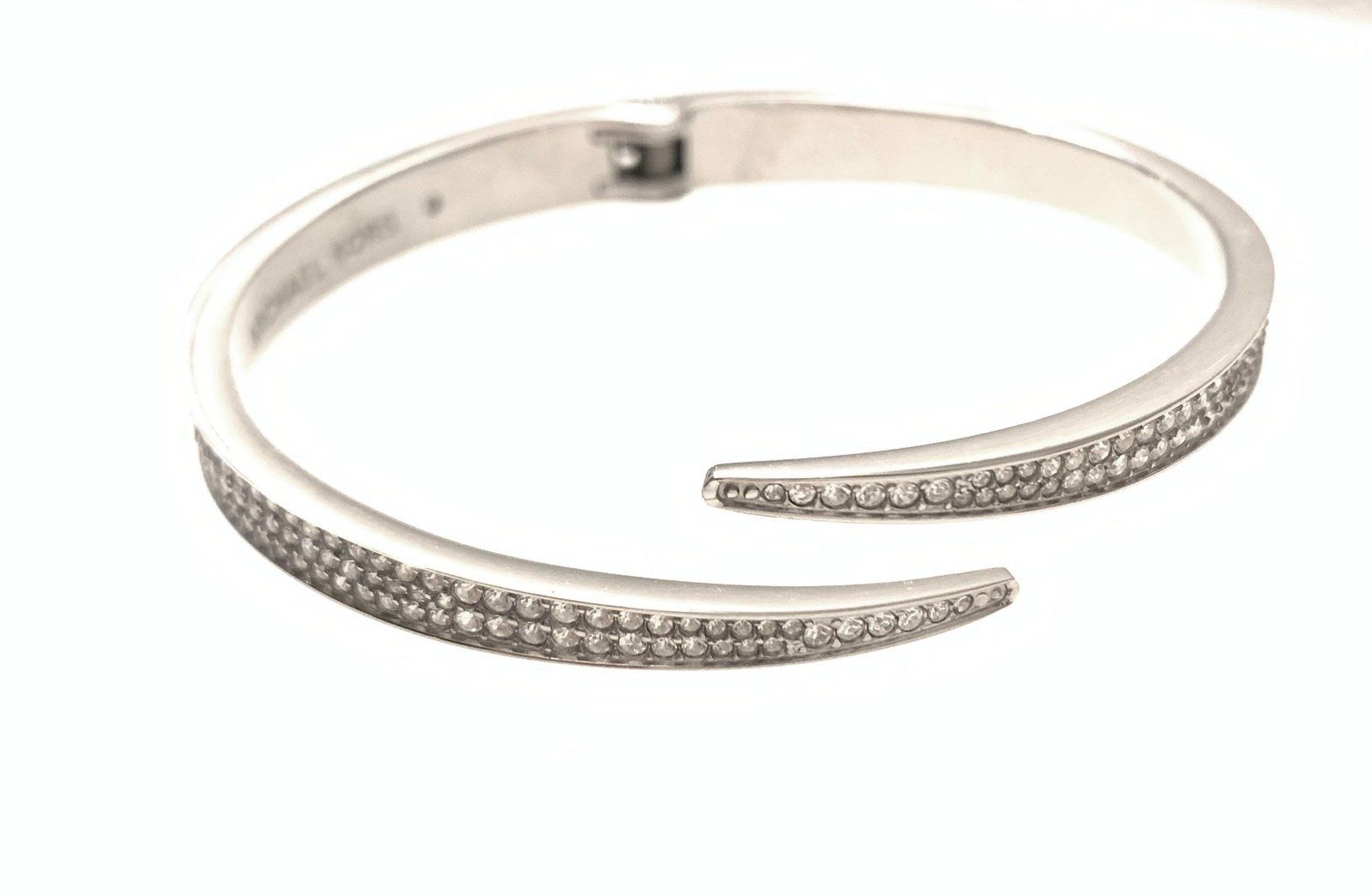 Michael Kors Bracciali & Braccialetti: Michael Kors Armreif – Usato da Mörschwil venduto da Nrohner