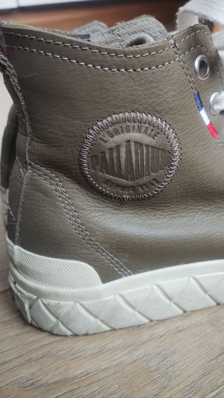 Palladium Damenschuhe: Palladium L original Schnurstifelette Grösse 39 Top – Gebraucht aus Schiers von bak007 5