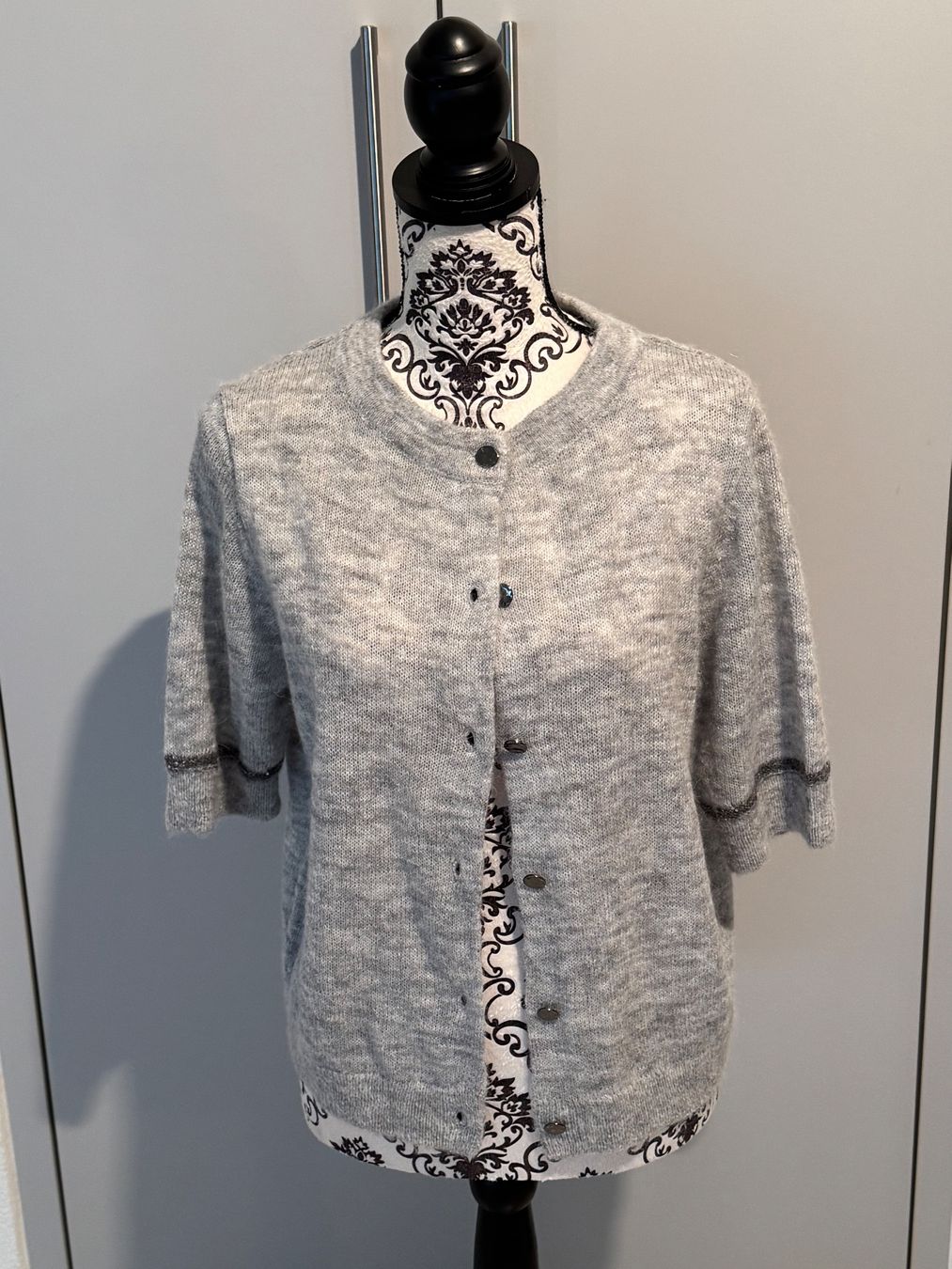 S.Oliver Giacche: Strickjacke S.Oliver Gr. 38 grau meliert - NEU – Nuovo (secondo la descrizione) da Boppelsen venduto da Chafer12 1