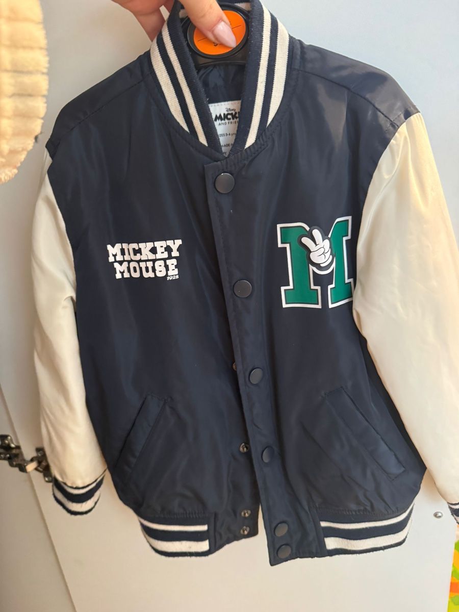 Disney Giacche: Jacke Baseballjacke Mickey Mouse  gr. 104 – Usato da Stetten AG venduto da Dekis-Tradingcards 1
