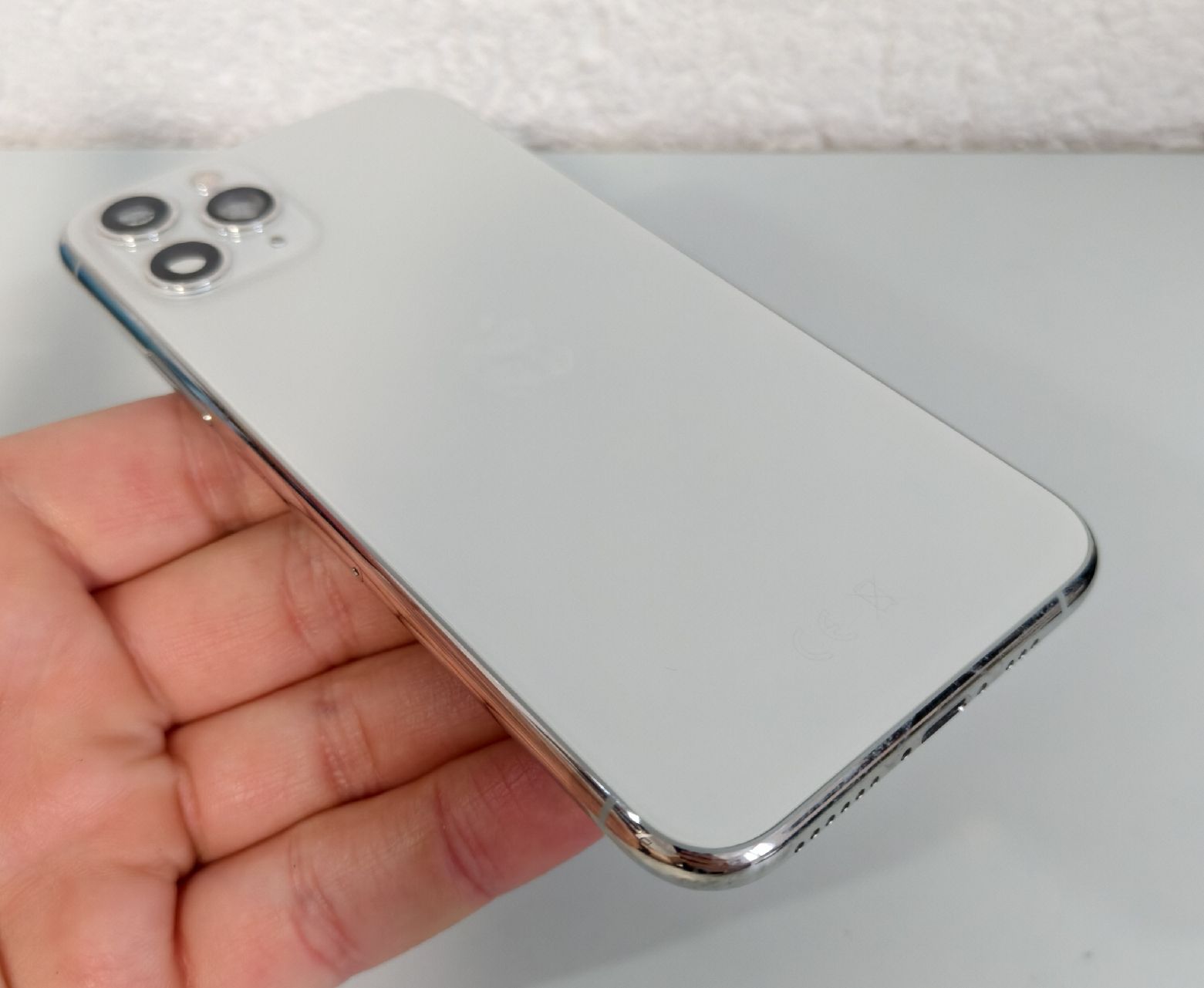 Apple Telefoni cellulari / Smartphones: iPhone 11 Pro 256GB ohne iCloud Lock – Difettoso da Ehrendingen venduto da Rocky985 2