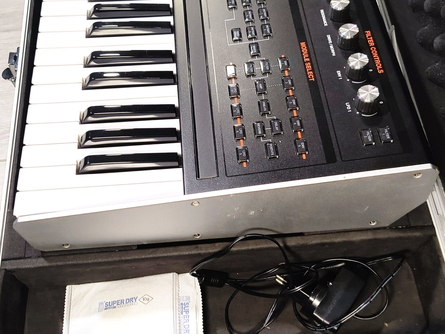 Strumenti musicali: ASM Hydrasynth Keyboard – Wave Morphing + Hard Case – Usato da Villars-sur-Glâne venduto da SwissTrendyStore 7