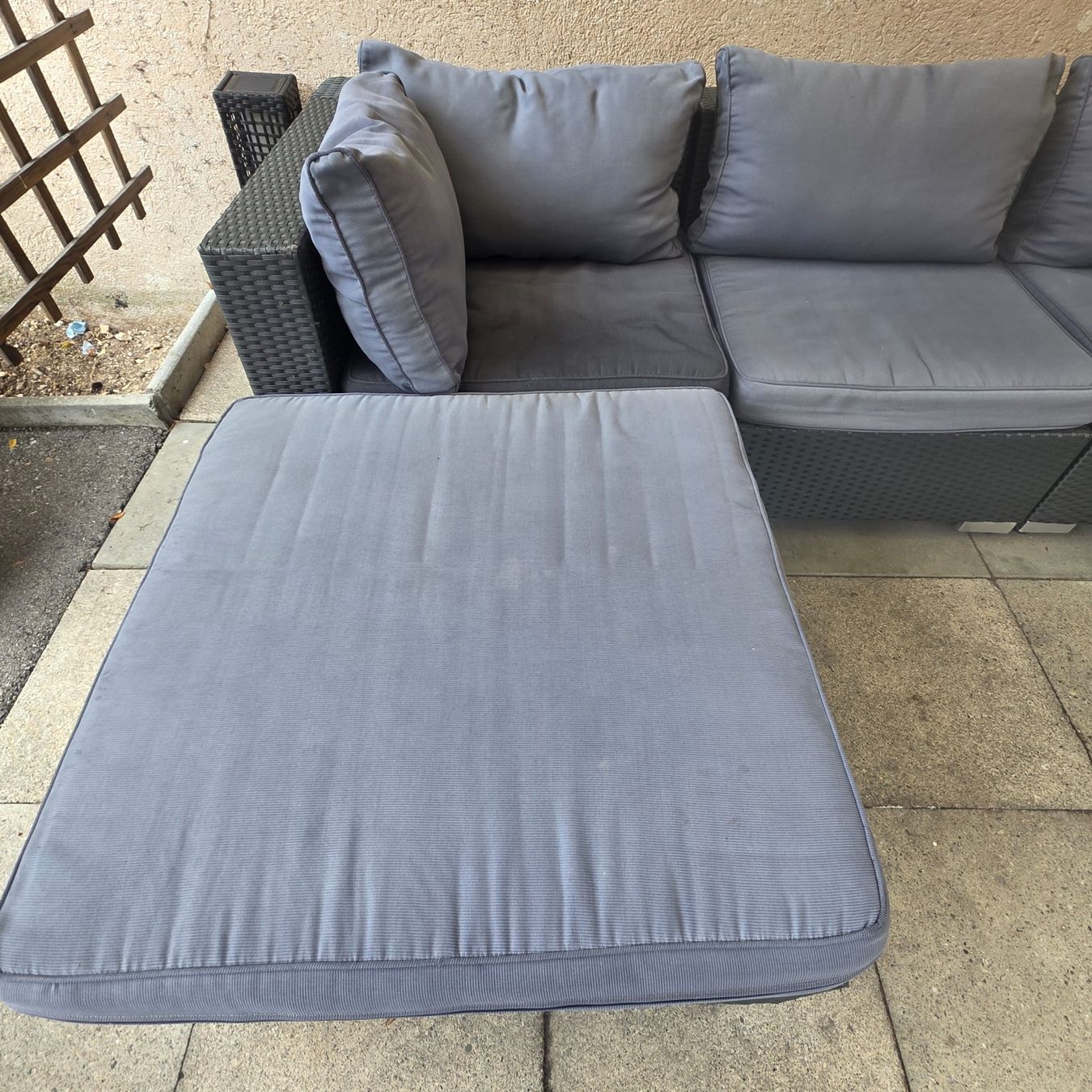 Divani: Gartenlounge SET! – Usato da Rheinsulz venduto da Dred 3