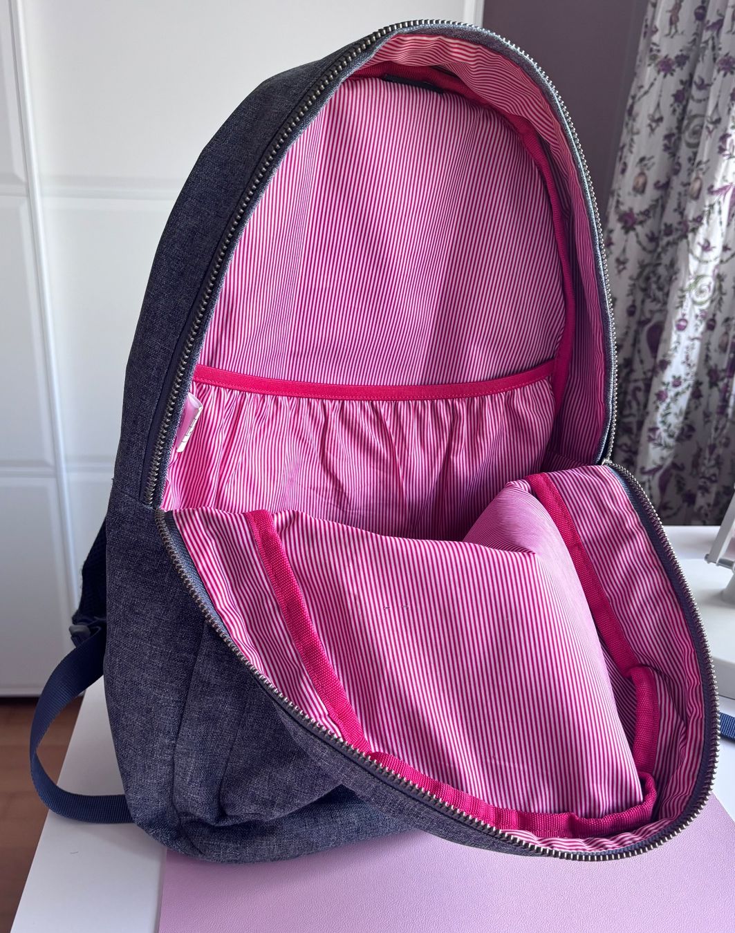 Herschel Zaini: Herschel Jeansrucksack – Usato da Zürich venduto da mak_ggw8 3