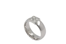 Ring mit 4 Brillanten ca. 0.4ct in 18K Weissgold *S3935