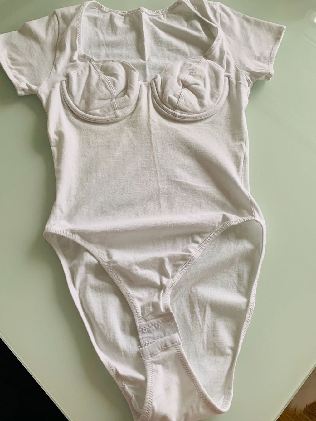 Altra biancheria intima: Body Weiss – Nuovo (secondo la descrizione) da Adliswil venduto da Jessik0 1