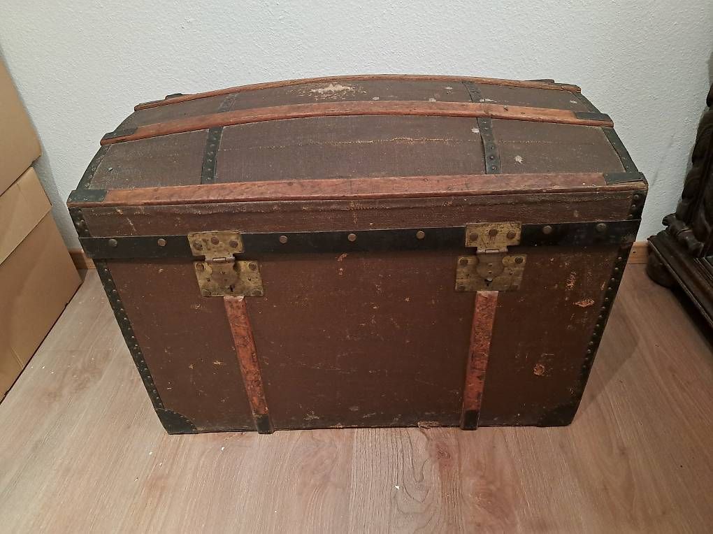 Cassapanche: 2 antike Reisetruhen – Usato da Zürich venduto da pet_mj5b 1