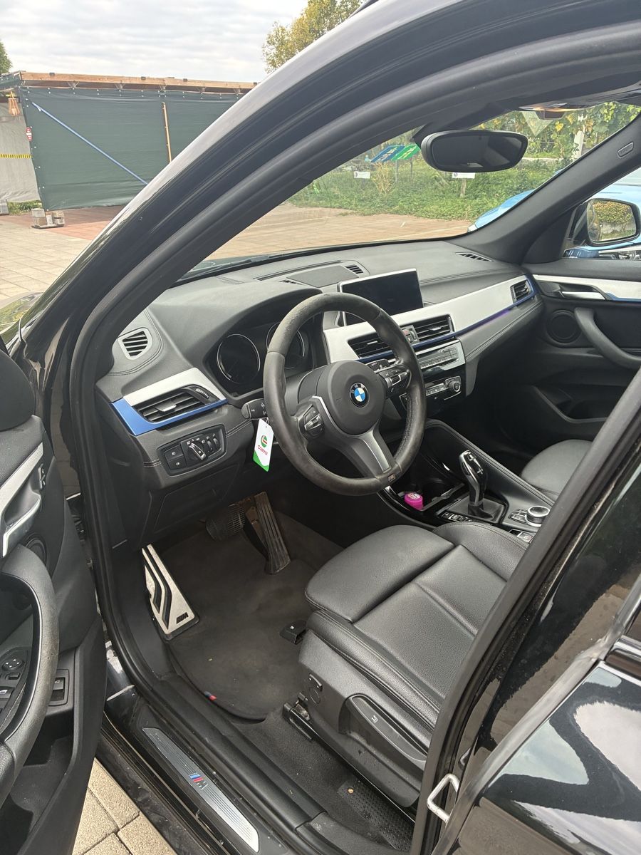 BMW Autos: BMW X1 sDrive 18i – Gebraucht aus Praz (Vully) von Footzone.ch 4