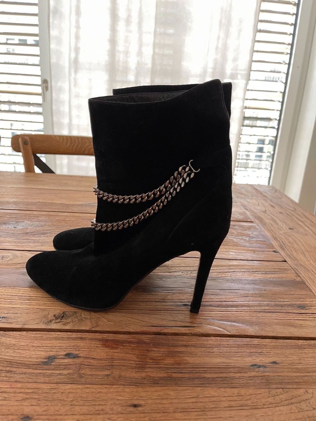 Saint Laurent Damenschuhe: YVES SAINT LAURENT ANKLE BOOTS VELOURS – Neu (gemäss Beschreibung) aus Dübendorf von TojaRose 1
