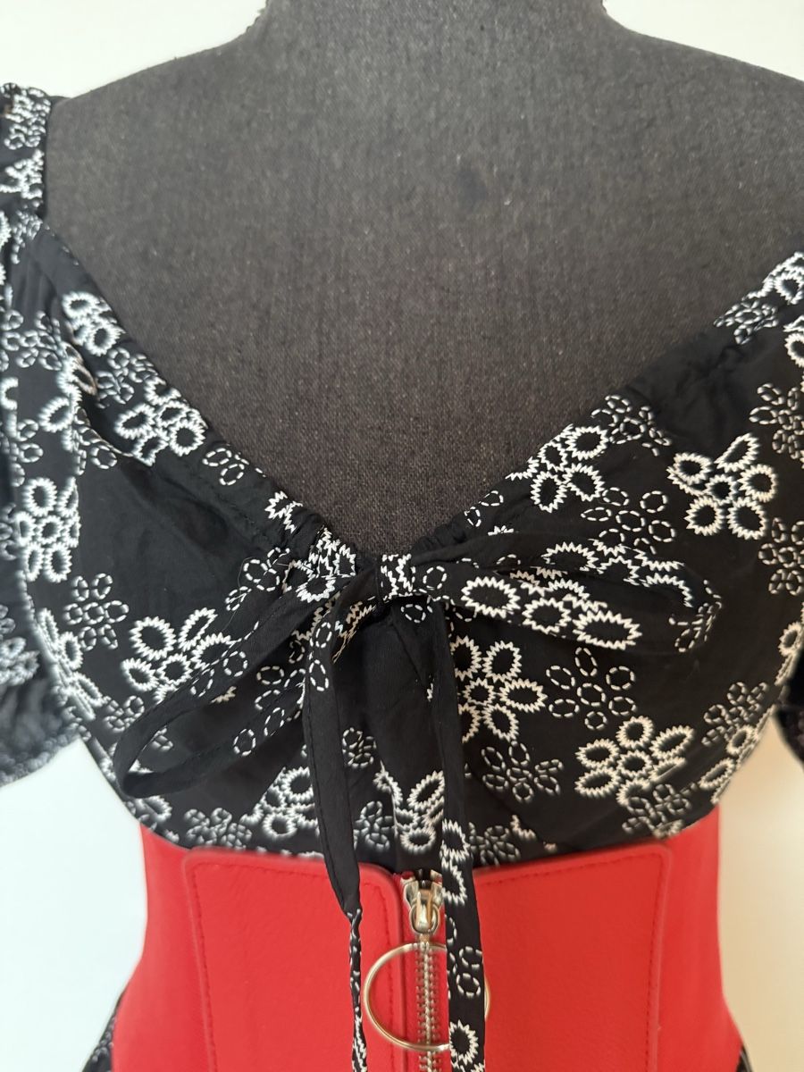 Kleider: Boho Minikleid mit Puffärmel – Neu (gemäss Beschreibung) aus Sigriswil von ck56 2