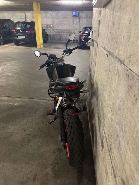 KTM Strada: KTM Duke 390 frisch vom MFK – Usato da Würenlos venduto da jil_p79h 4