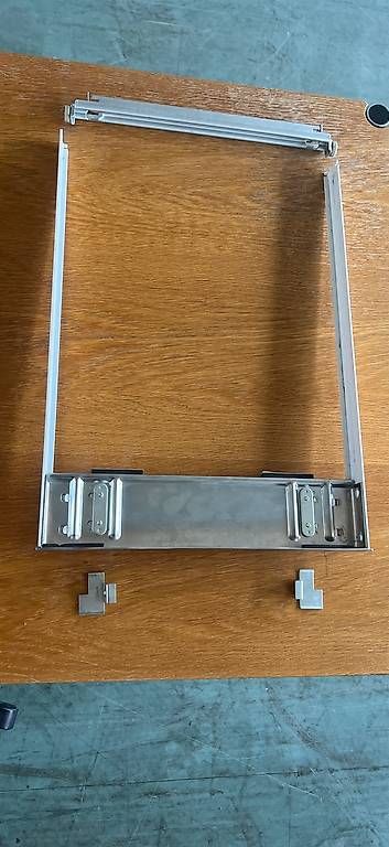 Cassettiere: USM Haller Schubladen – Usato da Kreuzlingen venduto da polychromos 2
