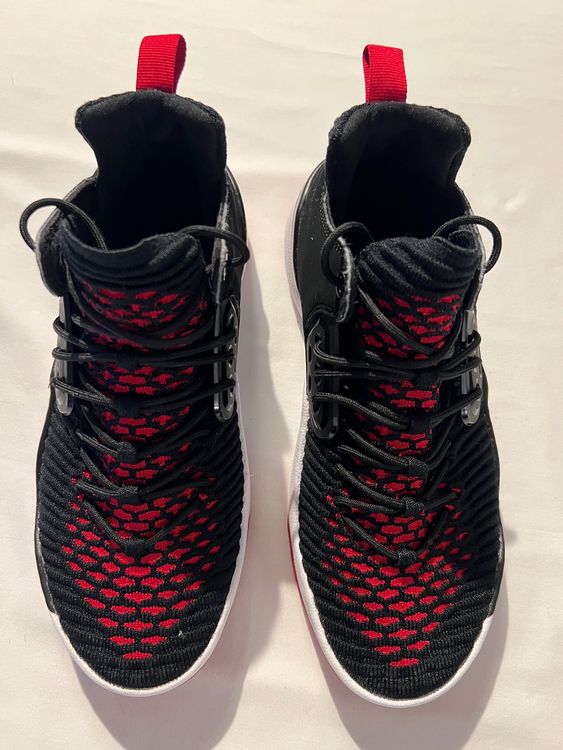 Jordan dna hotsell noir rouge