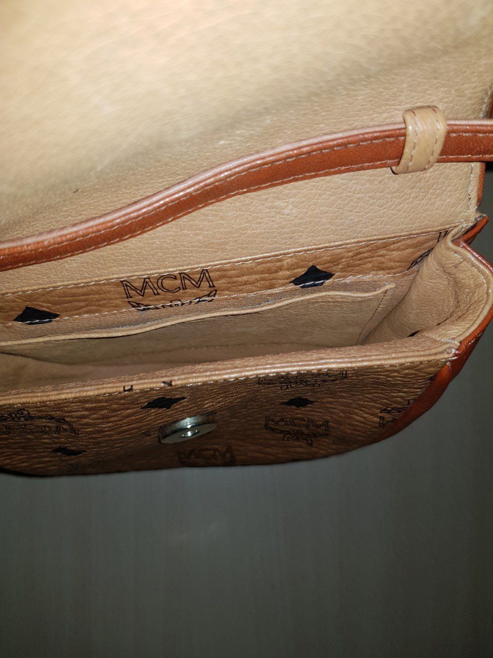 Mcm Borse da donna: Original MCM Umhängetasche Cognac – Usato da Basel venduto da Birs868 6