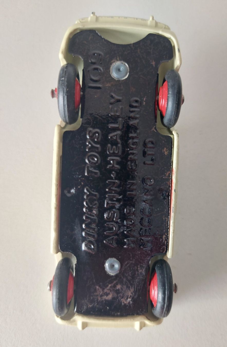 Dinky Toys Modellini d'auto: Dinky Toys 109 Austin Healey – Usato da Schenkon venduto da Elbarto007 7