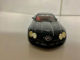 Mercedes-Benz SLR Mc Laren  Spiegel links fehlt 1-43 320