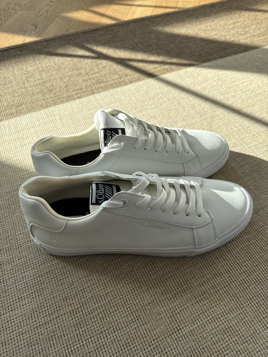 S.Oliver Herrenschuhe: S.Oliver White Leather Sneakers - Size 44 - Never used – Neu (gemäss Beschreibung) aus Zürich von ove_nw5x 1